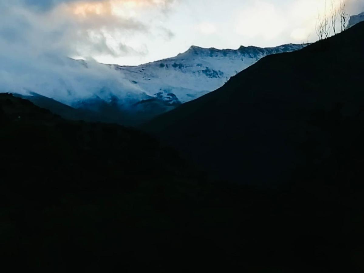El Hogar De Mercedes Güéjar Sierra Exterior foto